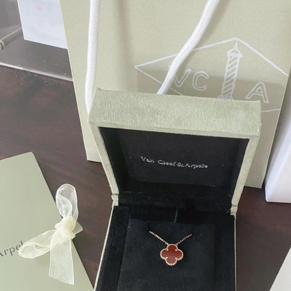 SOLD Vintage Van Cleef Alhambra Carnelian Necklace